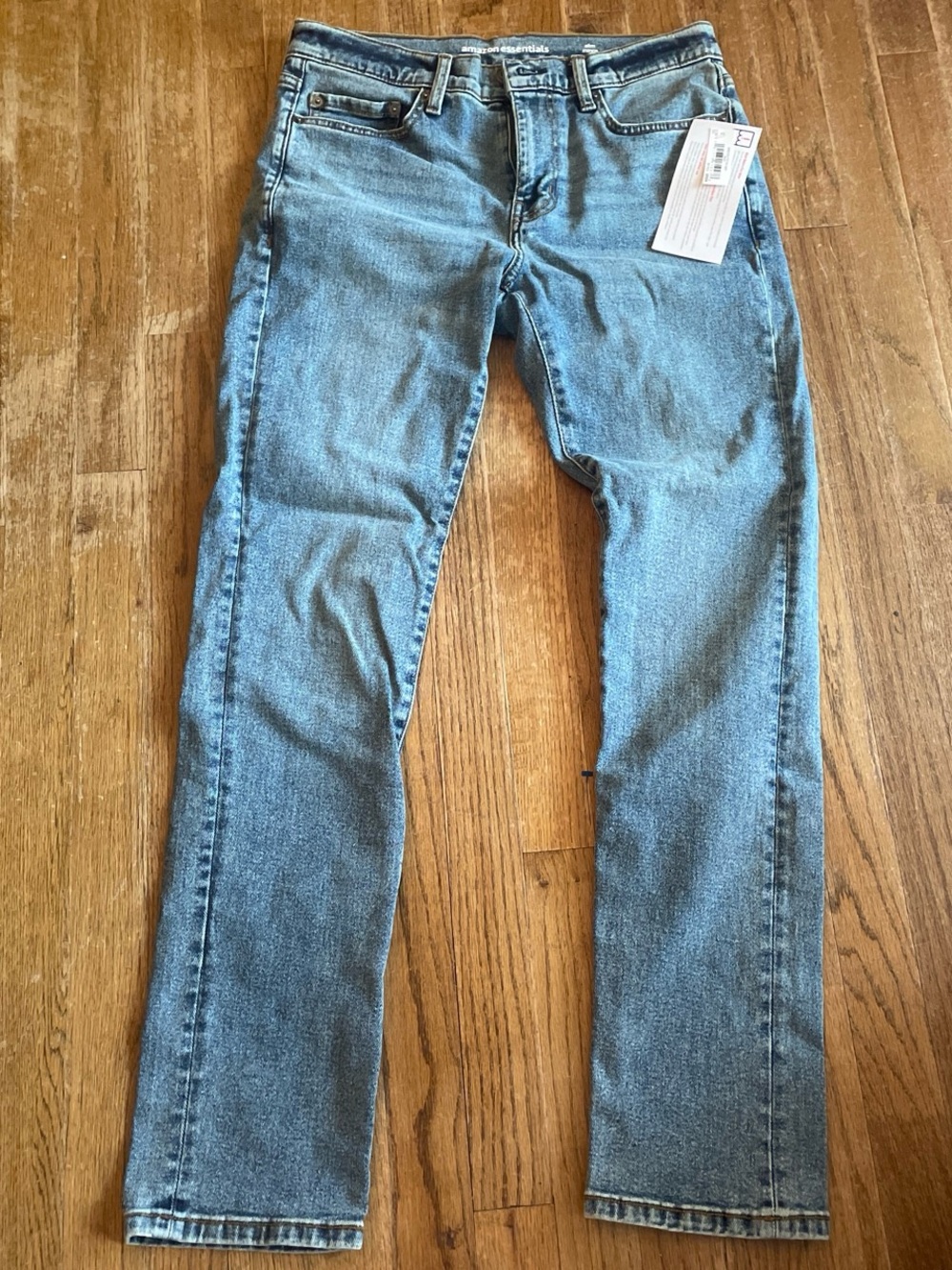 Light Wash Straight Leg Jeans 31w x 32l